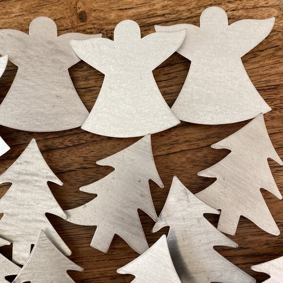 20 Silver Colored Holiday Metal Cutouts for your Holiday Project - Picture 4 of 13